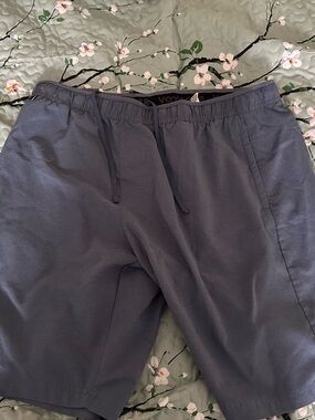 Voyager Men’s Casual Elastic Waist Drawstring Shorts in Slate Blue